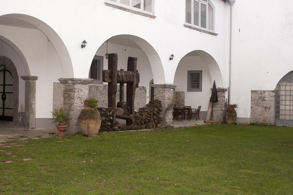 Palazzo D'Orsi Villa Calvanico Phòng bức ảnh